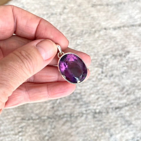 Amethyst Large Oval Pendant - Grace