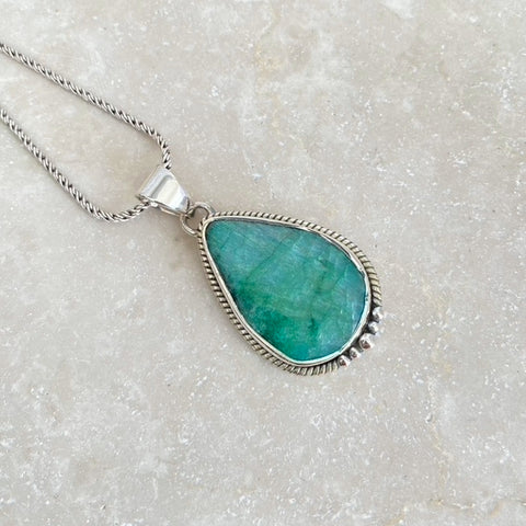 Emerald Green Quartz Teardrop Astrid Pendant