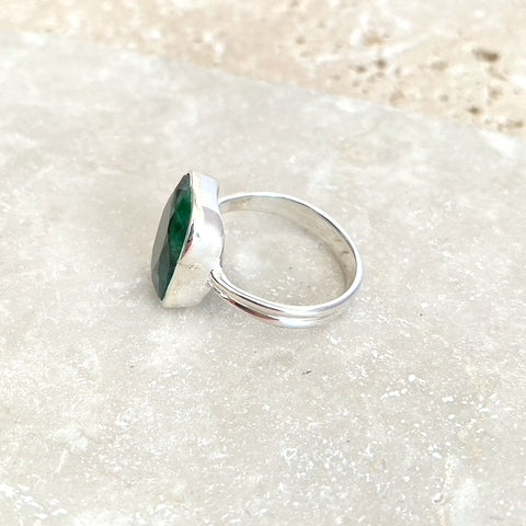 Deep Emerald Green Quartz Solange Ring