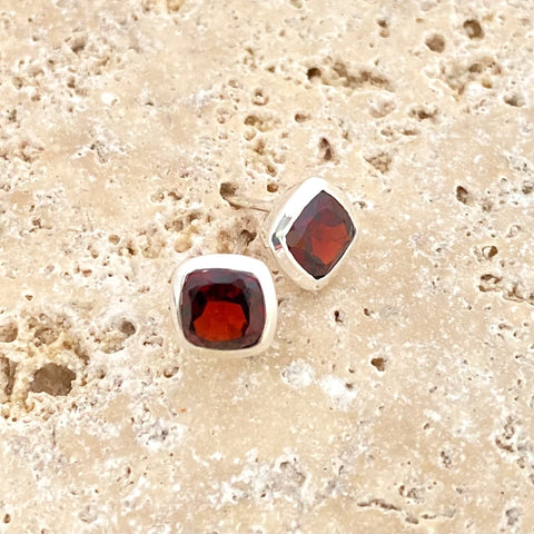 Garnet Stud Earrings - Bezel