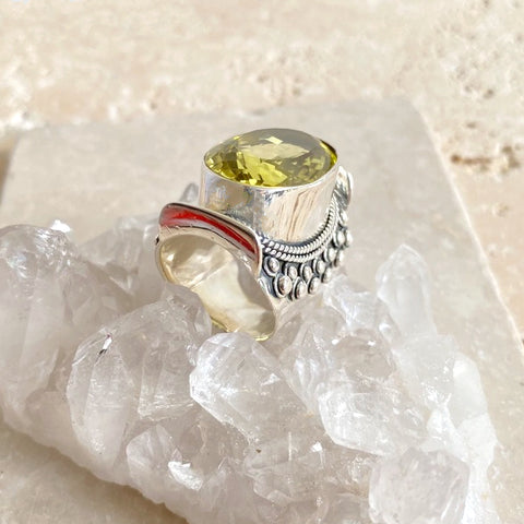 Lemon Quartz Mt Abu Ring