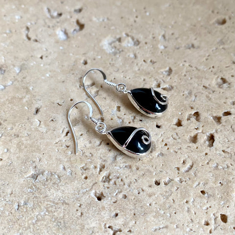 Onyx Earrings - Sara